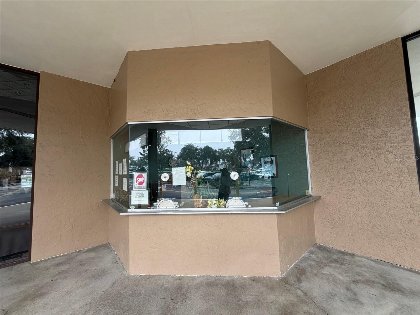 Image 4 of 8 For 2019 Silver Springs Boulevard