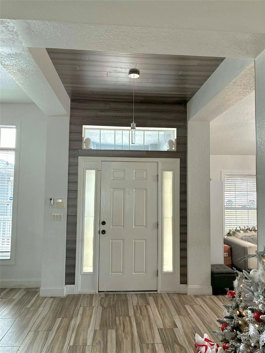 Image 18 of 43 For 9937 57th Court