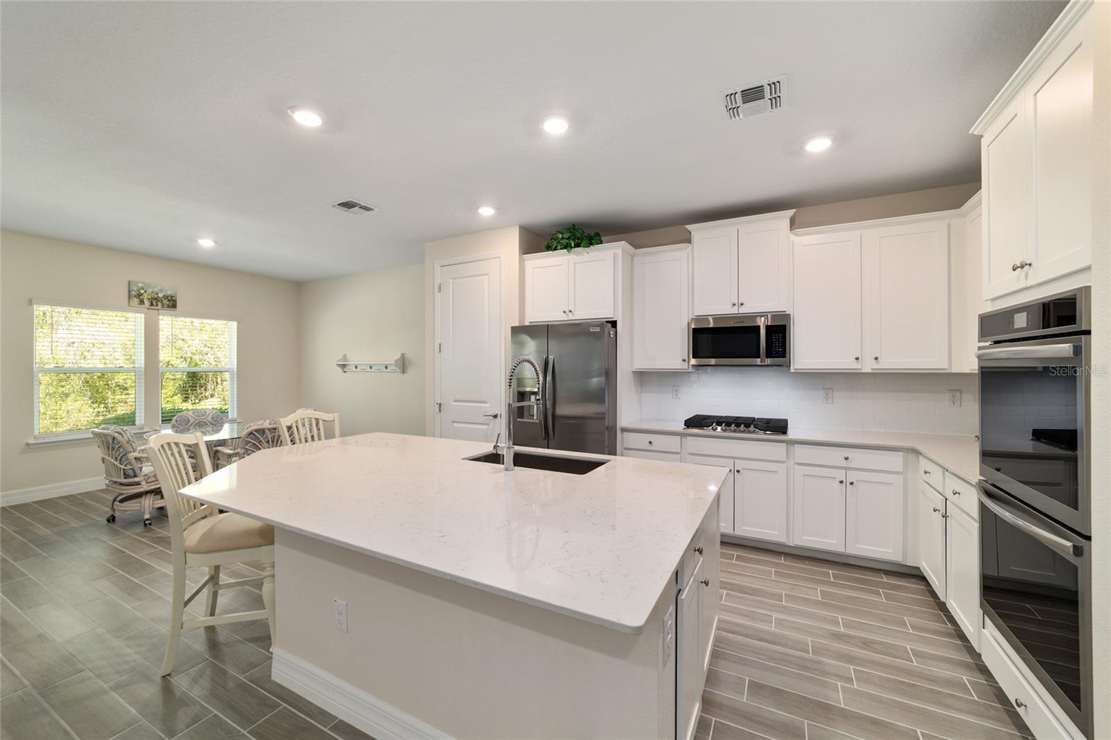 Image 14 of 56 For 1129 42nd Road