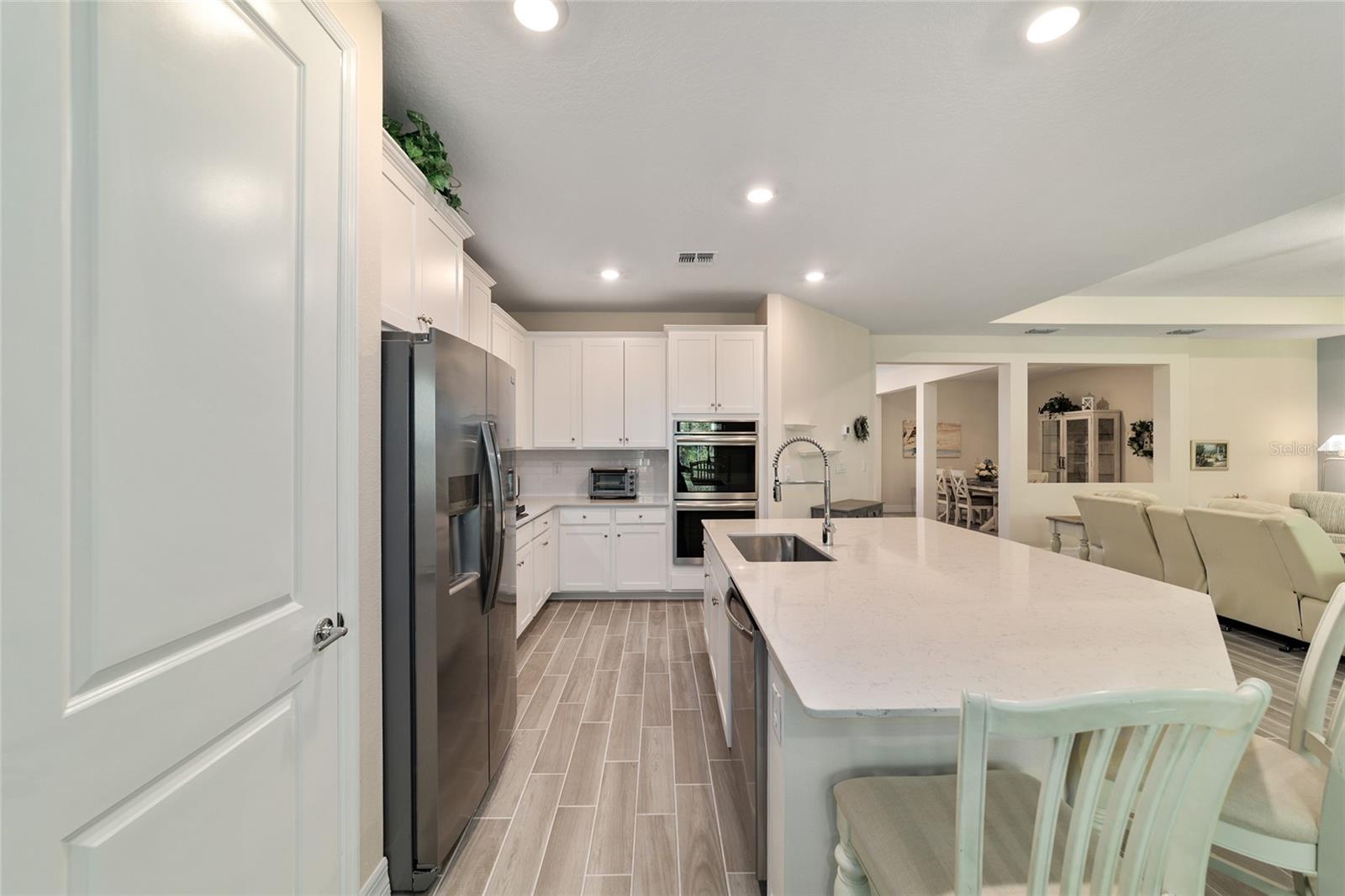 Image 18 of 56 For 1129 42nd Road