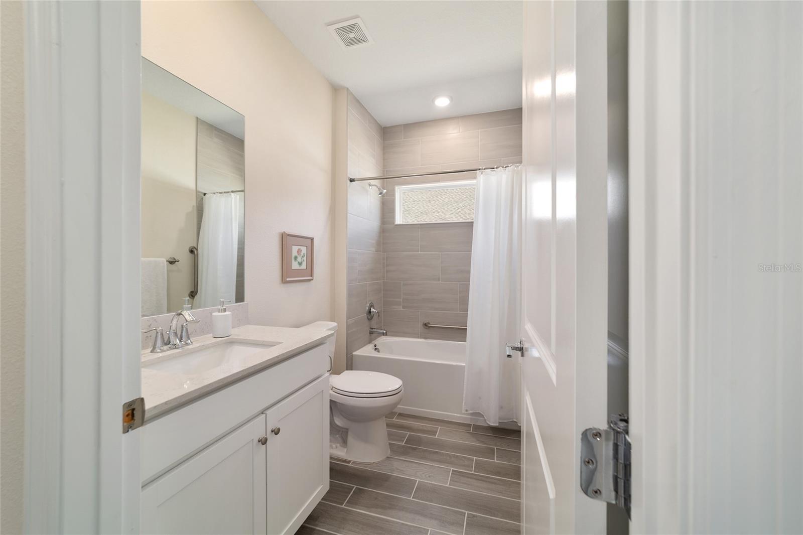 Image 35 of 56 For 1129 42nd Road