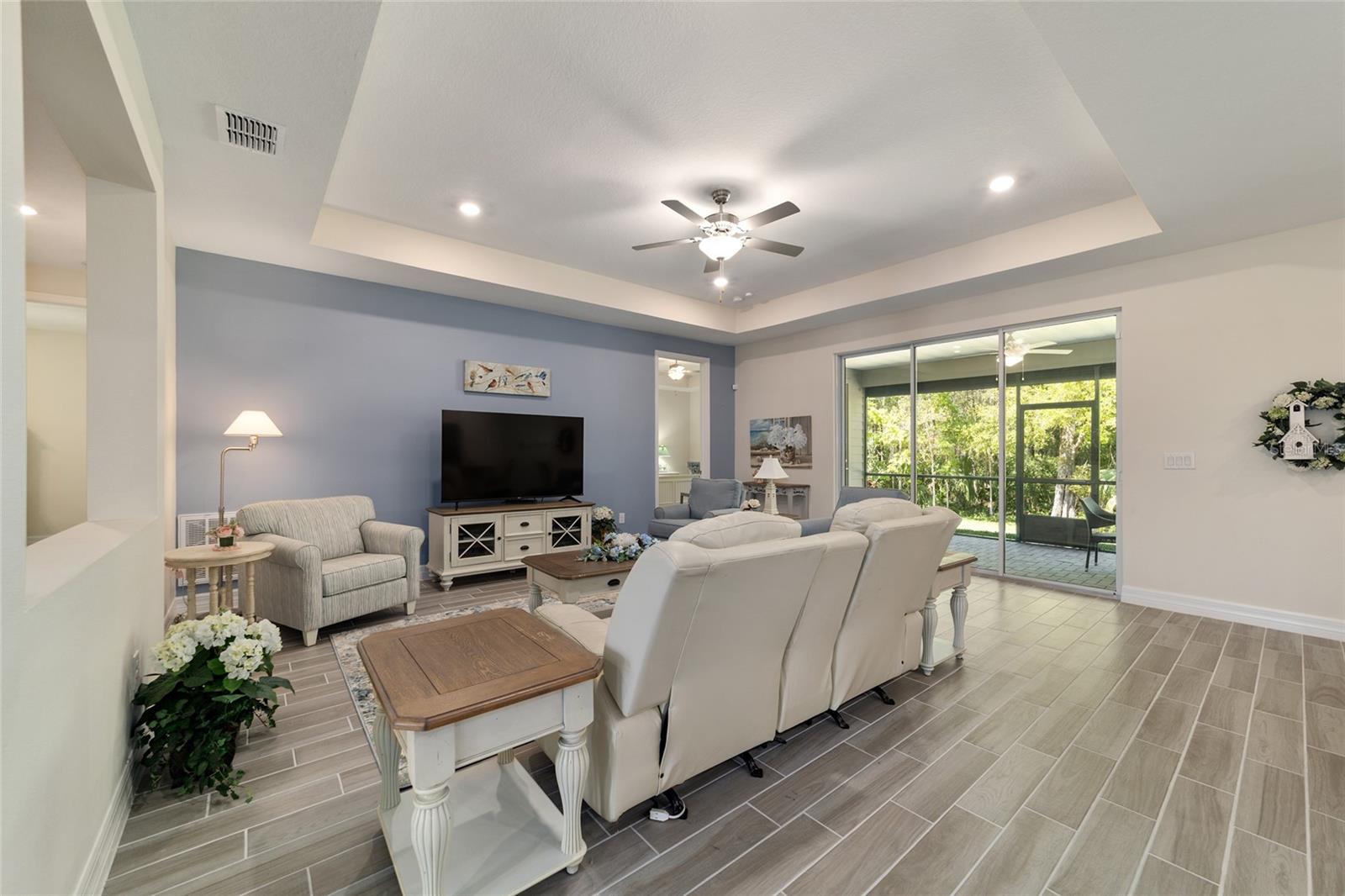 Image 7 of 56 For 1129 42nd Road