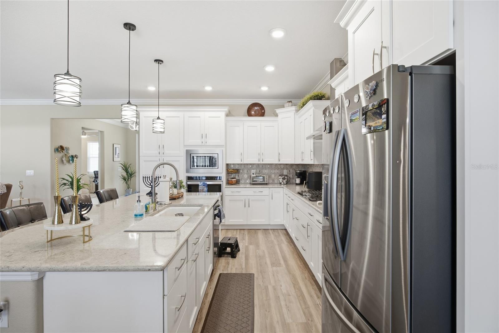 Image 10 of 38 For 8123 95th Court