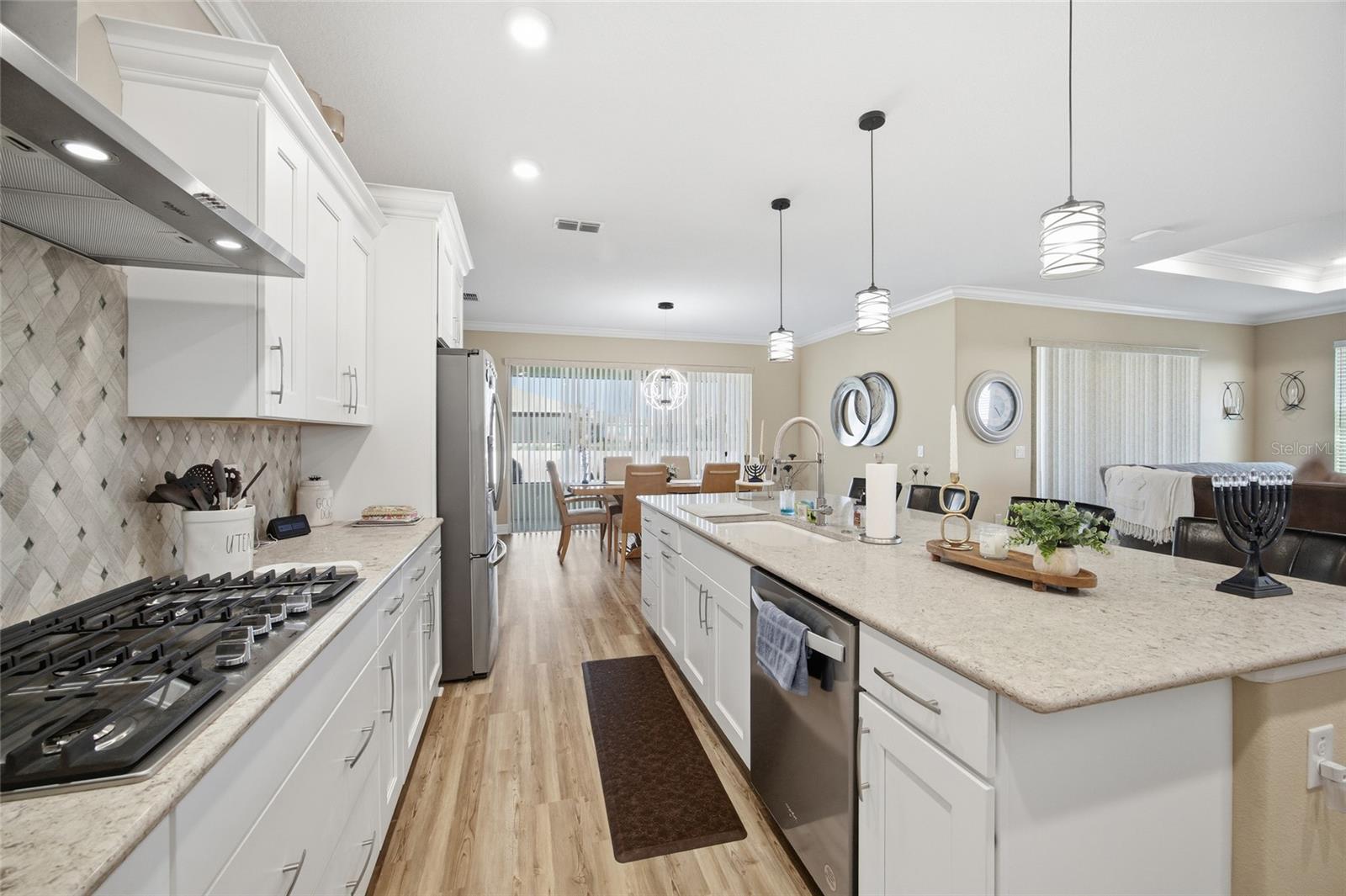 Image 12 of 38 For 8123 95th Court