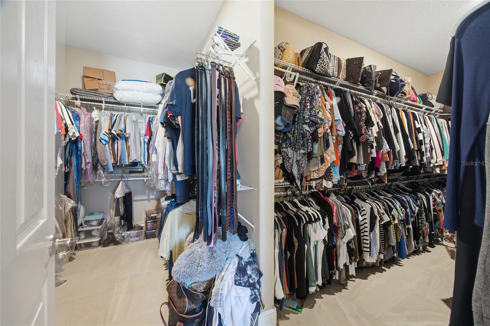 Image 21 of 38 For 8123 95th Court