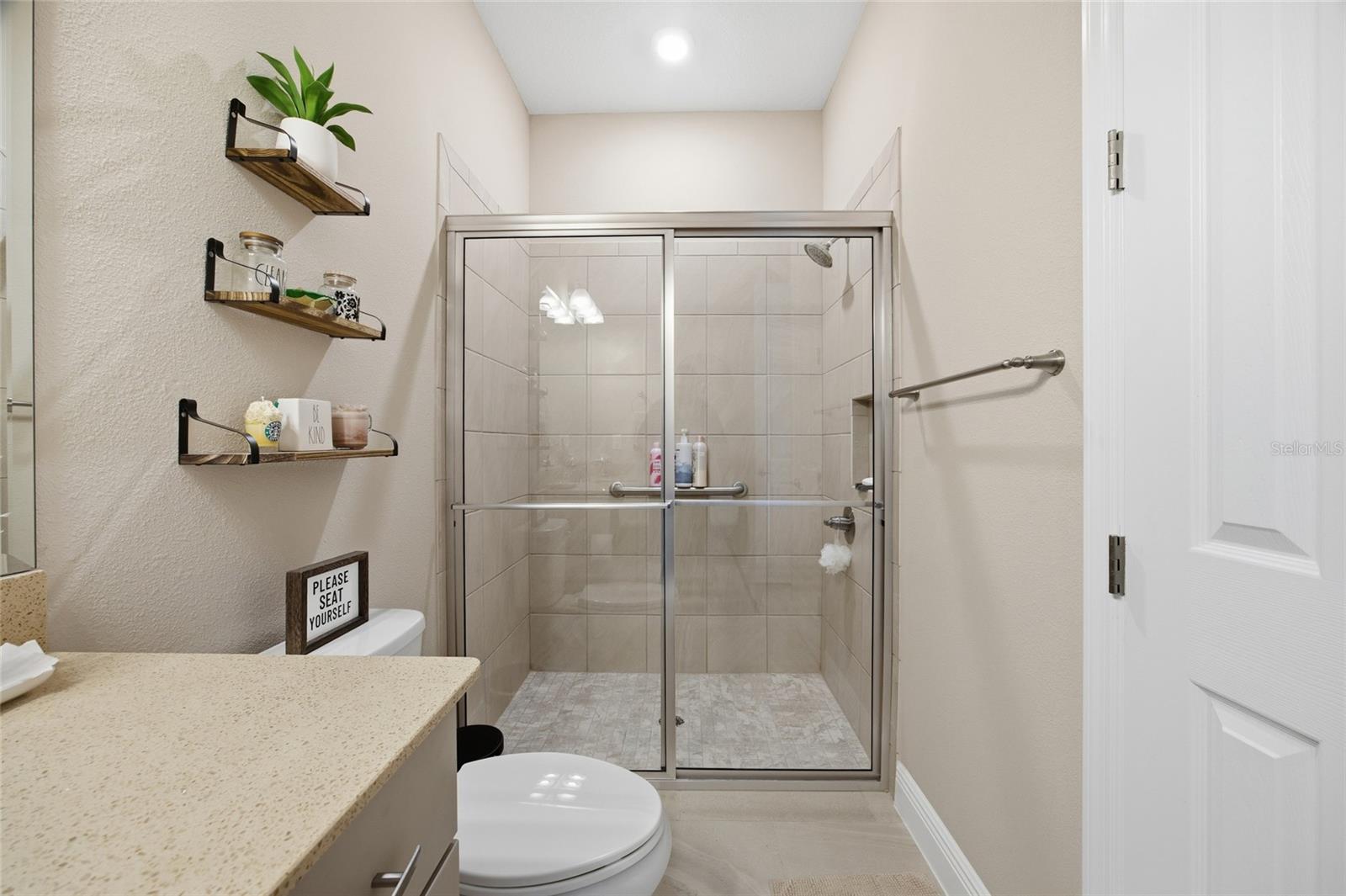 Image 26 of 38 For 8123 95th Court