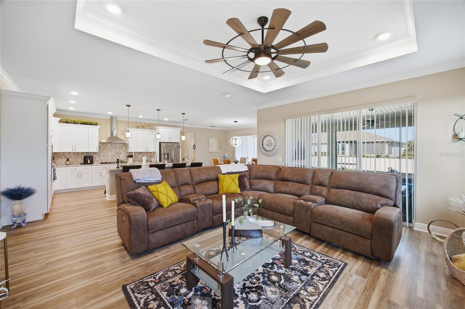 Image 8 of 38 For 8123 95th Court