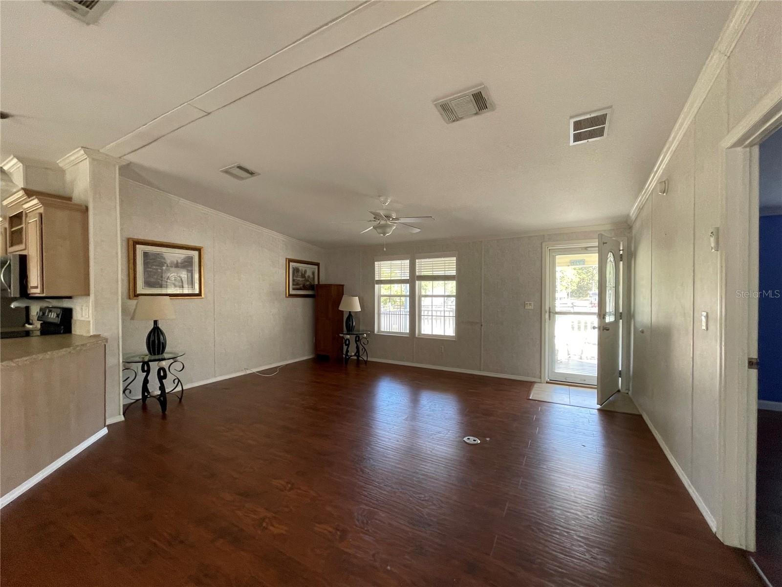 Image 21 of 60 For 7690 193rd Avenue