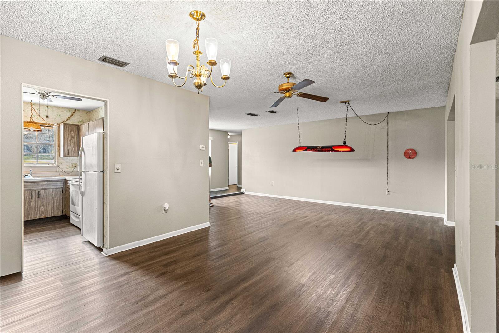 Image 12 of 34 For 201 Marion Oaks Lane