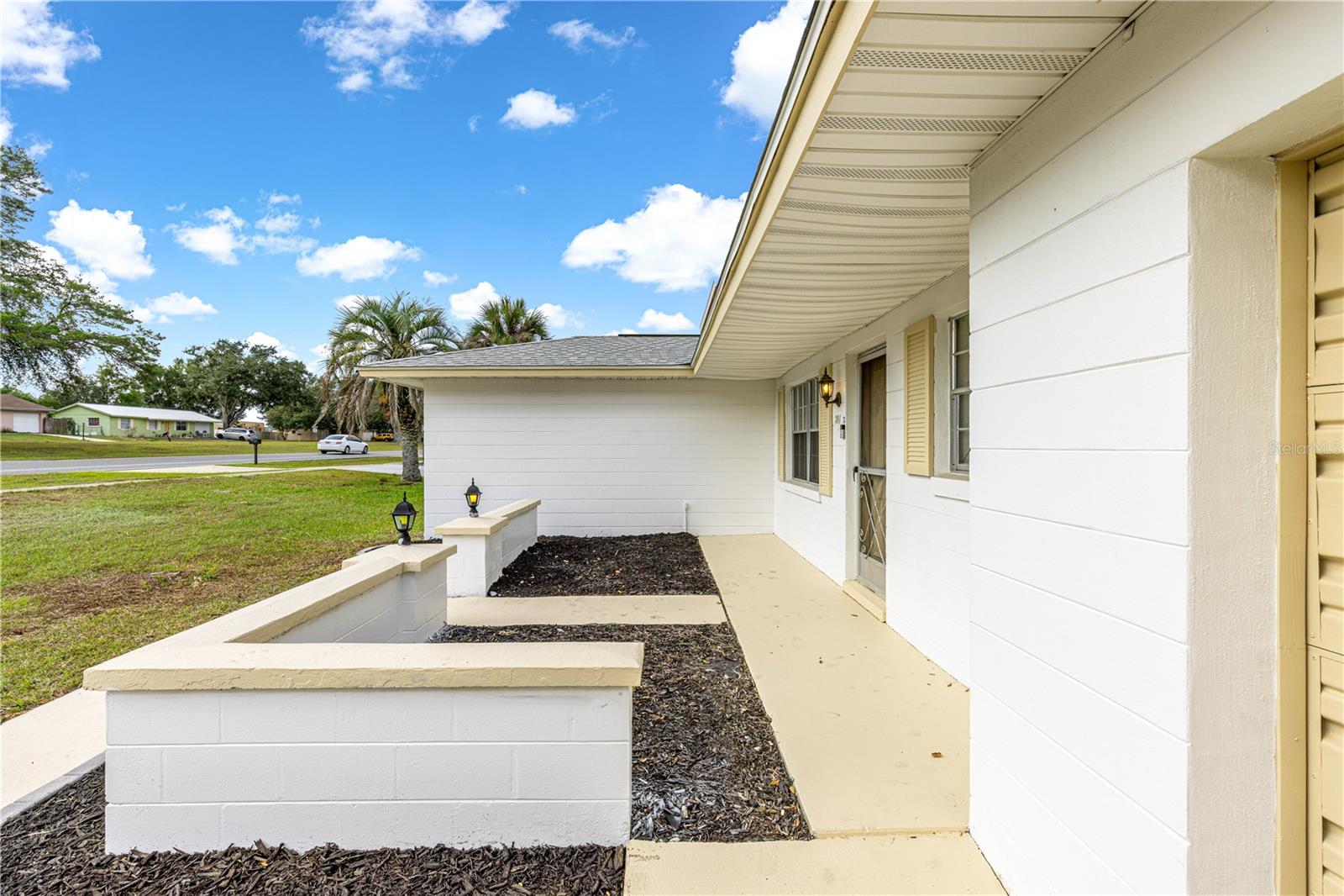 Image 3 of 34 For 201 Marion Oaks Lane