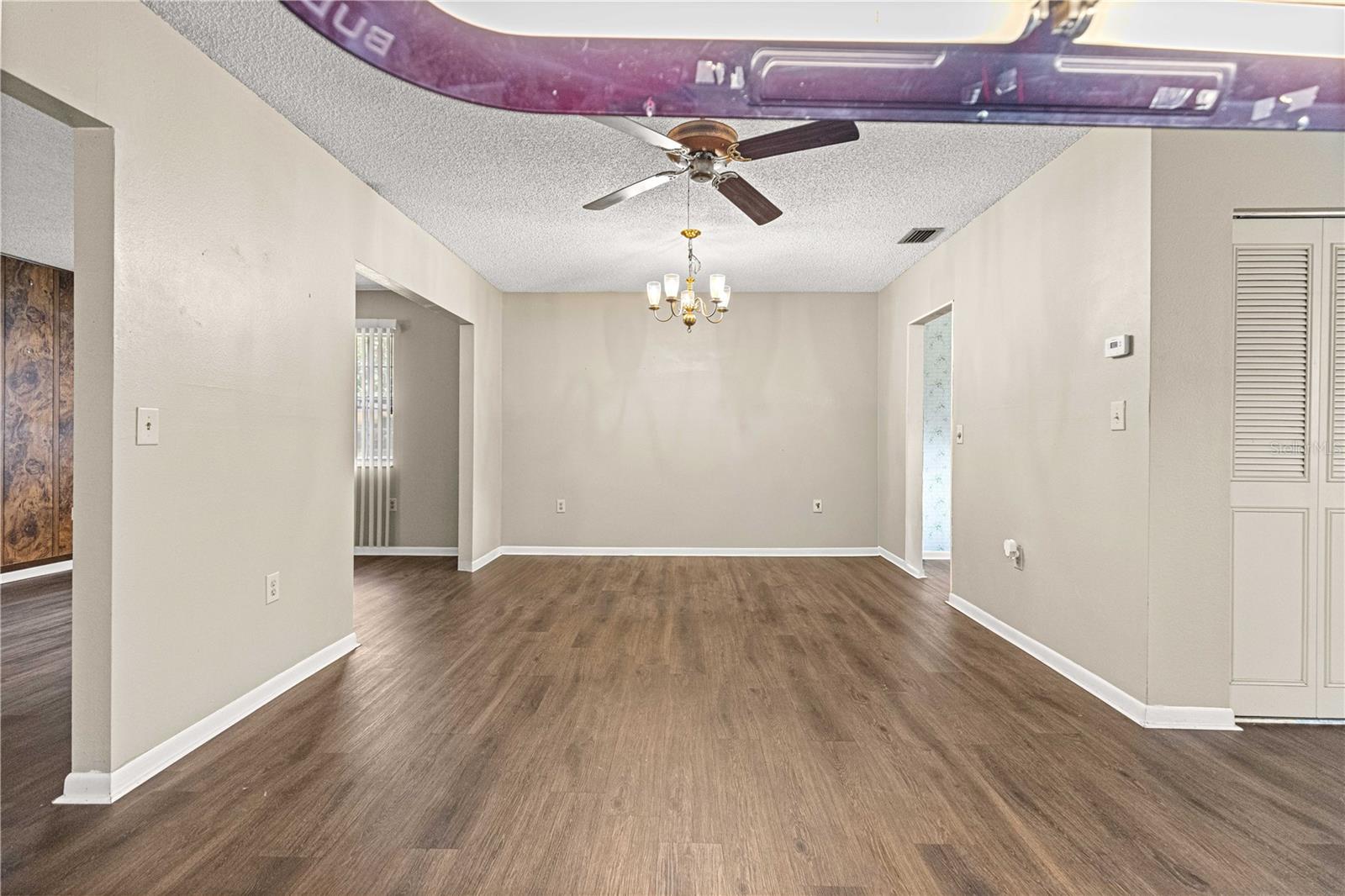 Image 8 of 34 For 201 Marion Oaks Lane