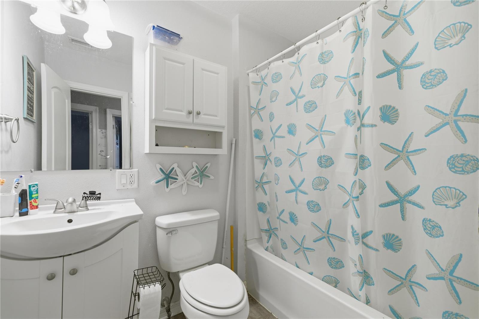 Image 25 of 46 For 916 28th Avenue