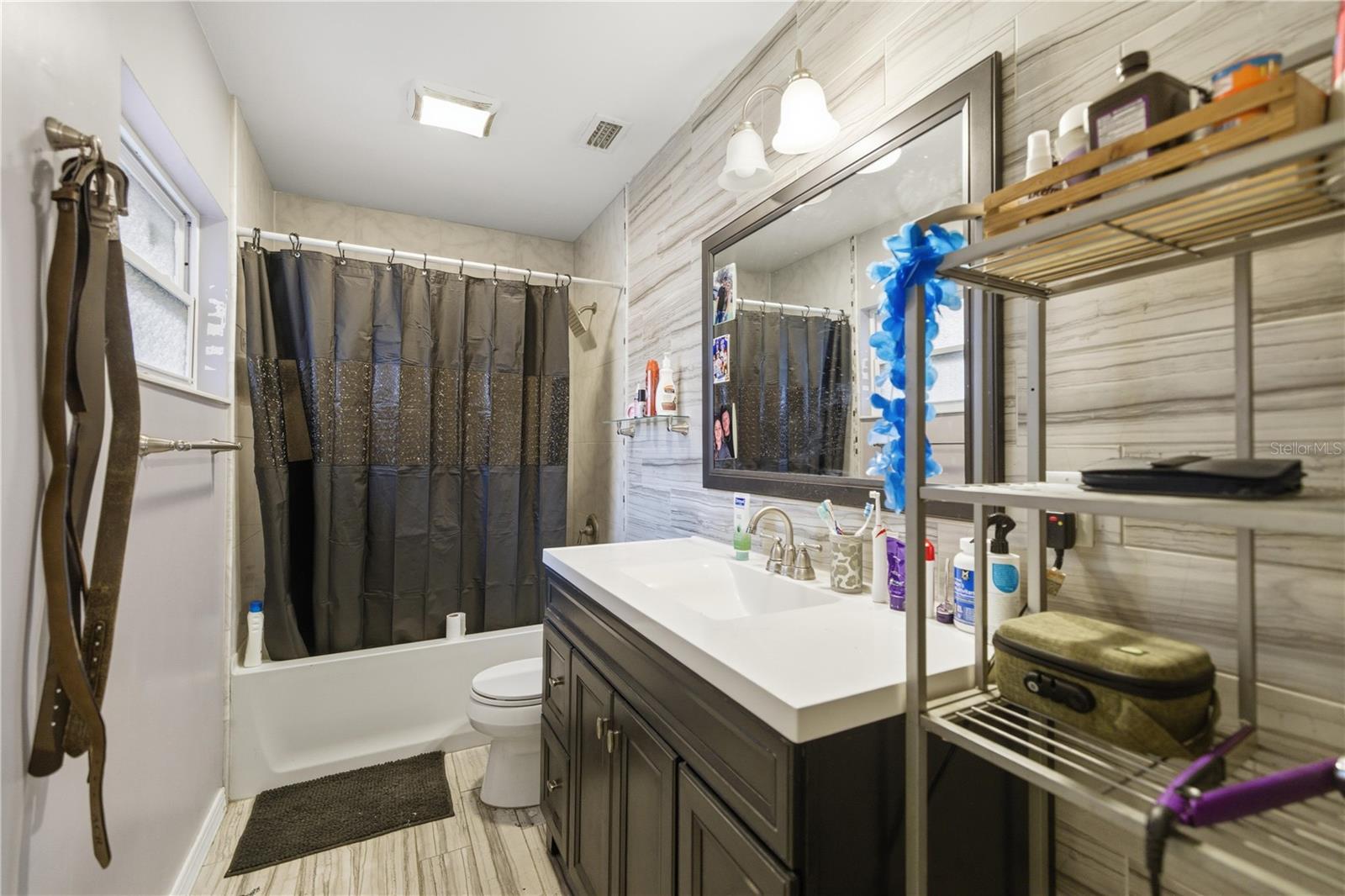 Image 26 of 46 For 916 28th Avenue