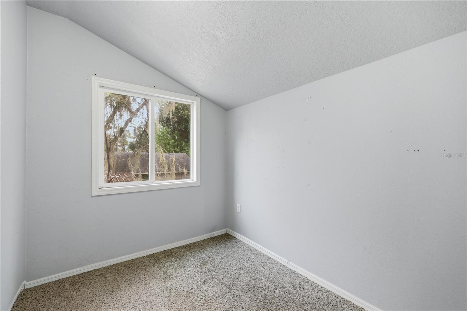 Image 27 of 46 For 916 28th Avenue