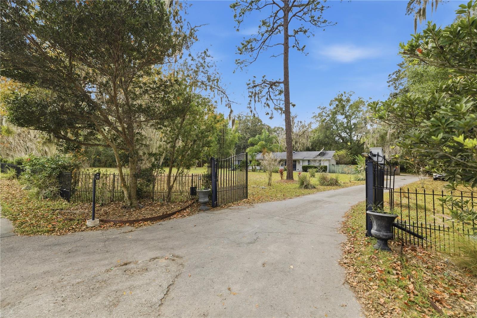 Image 38 of 46 For 916 28th Avenue