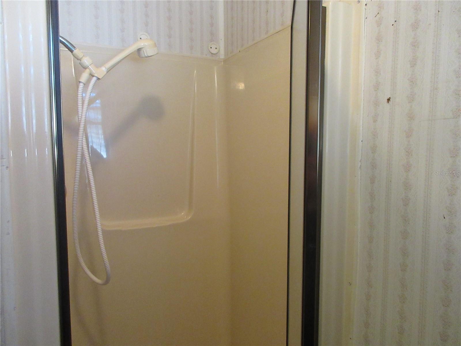 Image 44 of 100 For 1605 160th Court