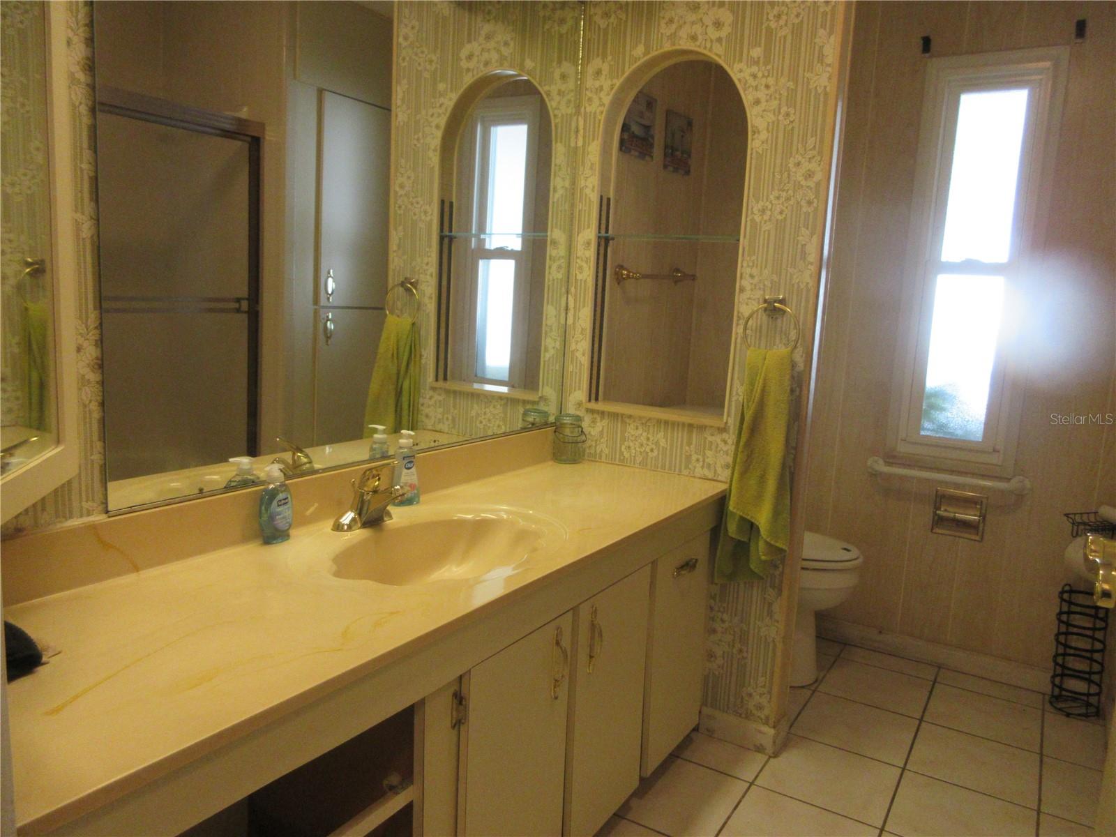 Image 60 of 100 For 1605 160th Court