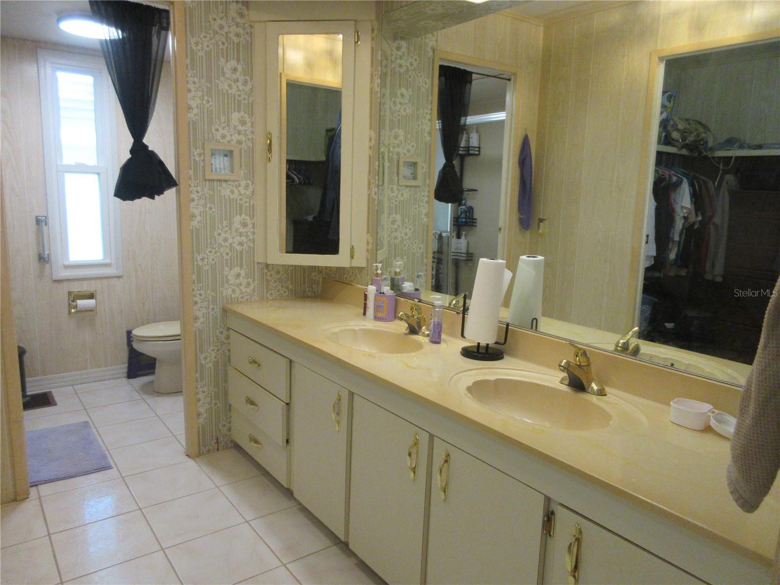 Image 70 of 100 For 1605 160th Court