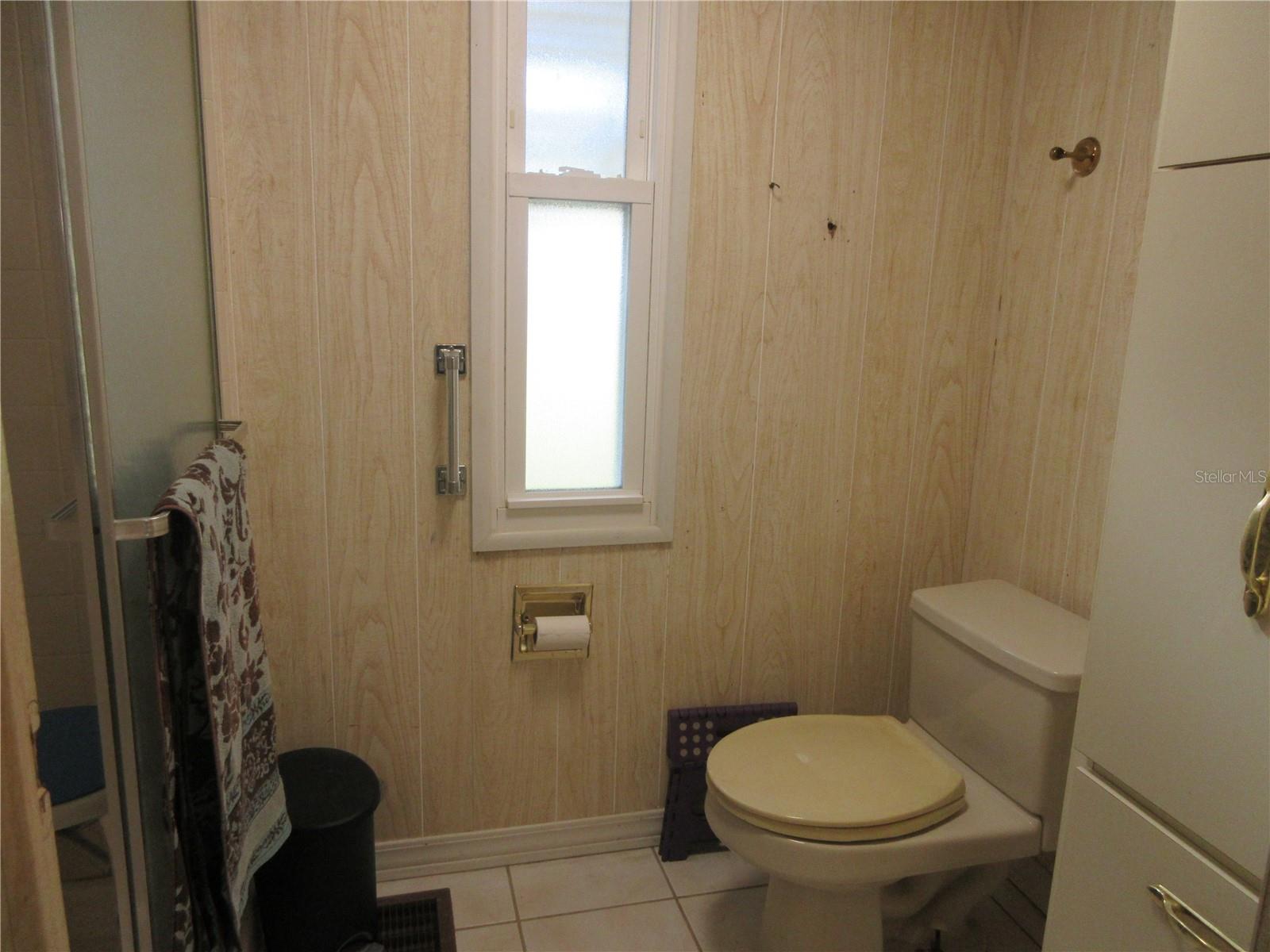 Image 72 of 100 For 1605 160th Court