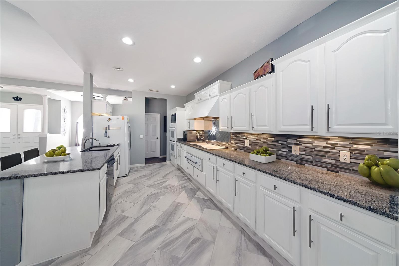 Image 13 of 47 For 19931 93rd Lane Road