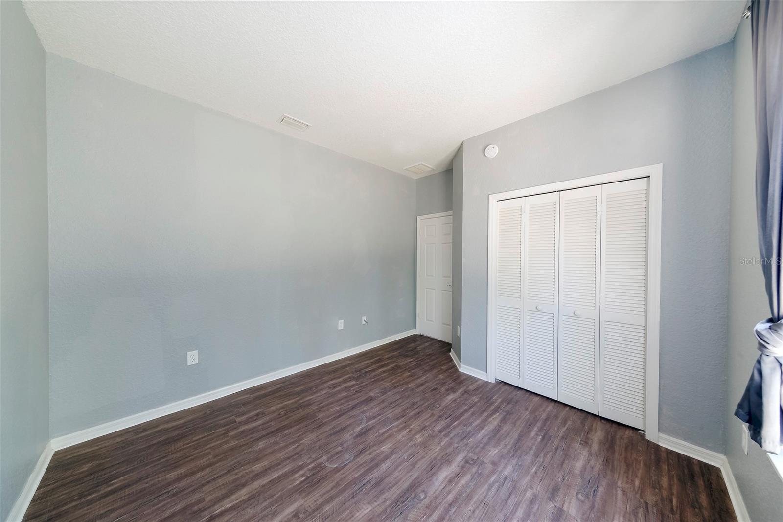 Image 31 of 47 For 19931 93rd Lane Road