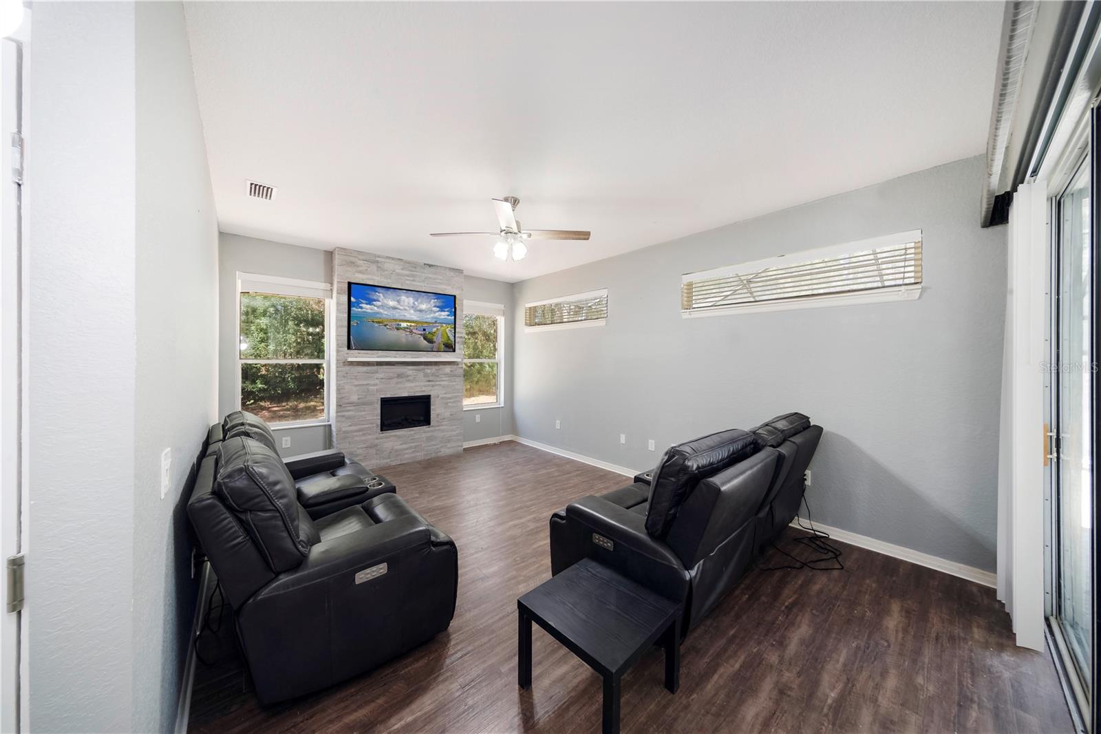 Image 32 of 47 For 19931 93rd Lane Road