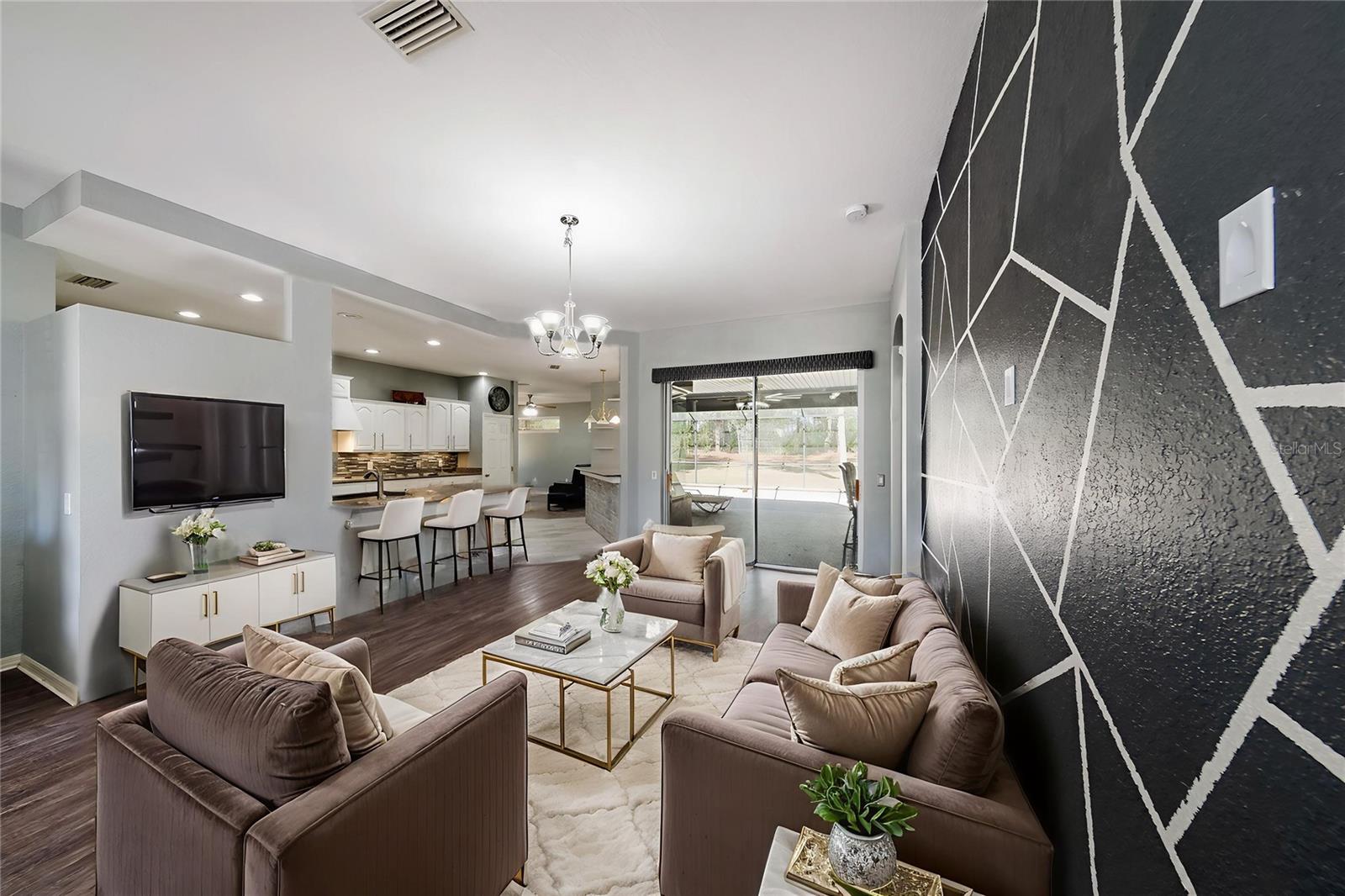 Image 8 of 47 For 19931 93rd Lane Road