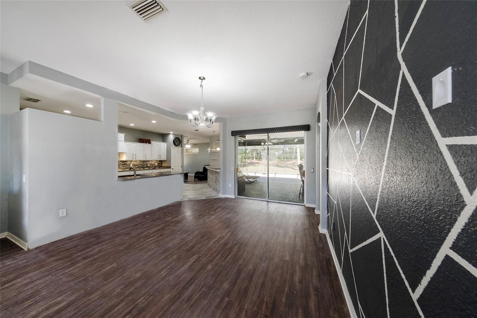 Image 9 of 47 For 19931 93rd Lane Road