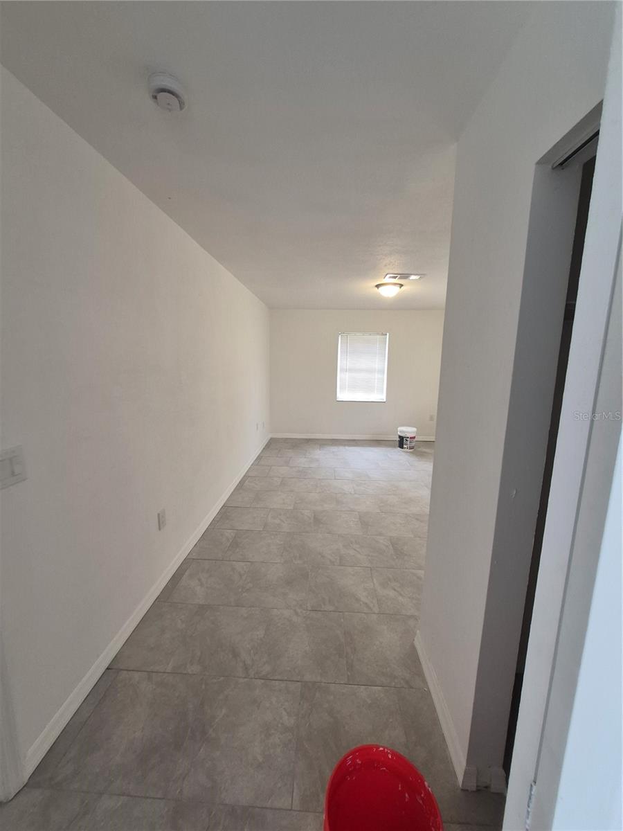 Image 5 of 7 For 205 Marion Oaks Lane