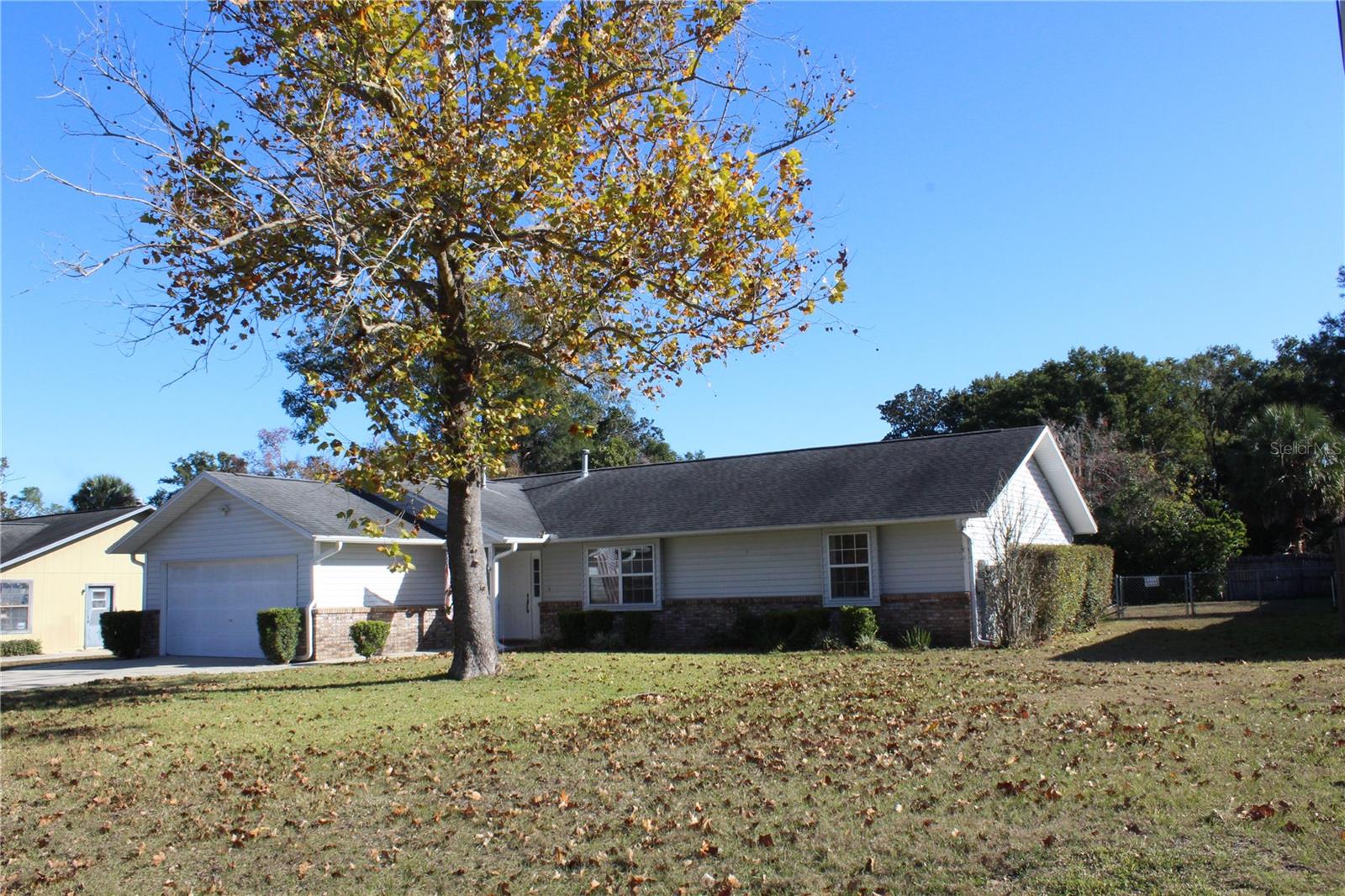 Image 2 of 49 For 707 46th Court