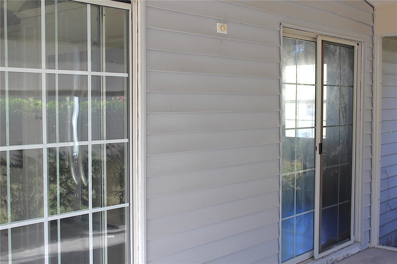 Image 46 of 49 For 707 46th Court