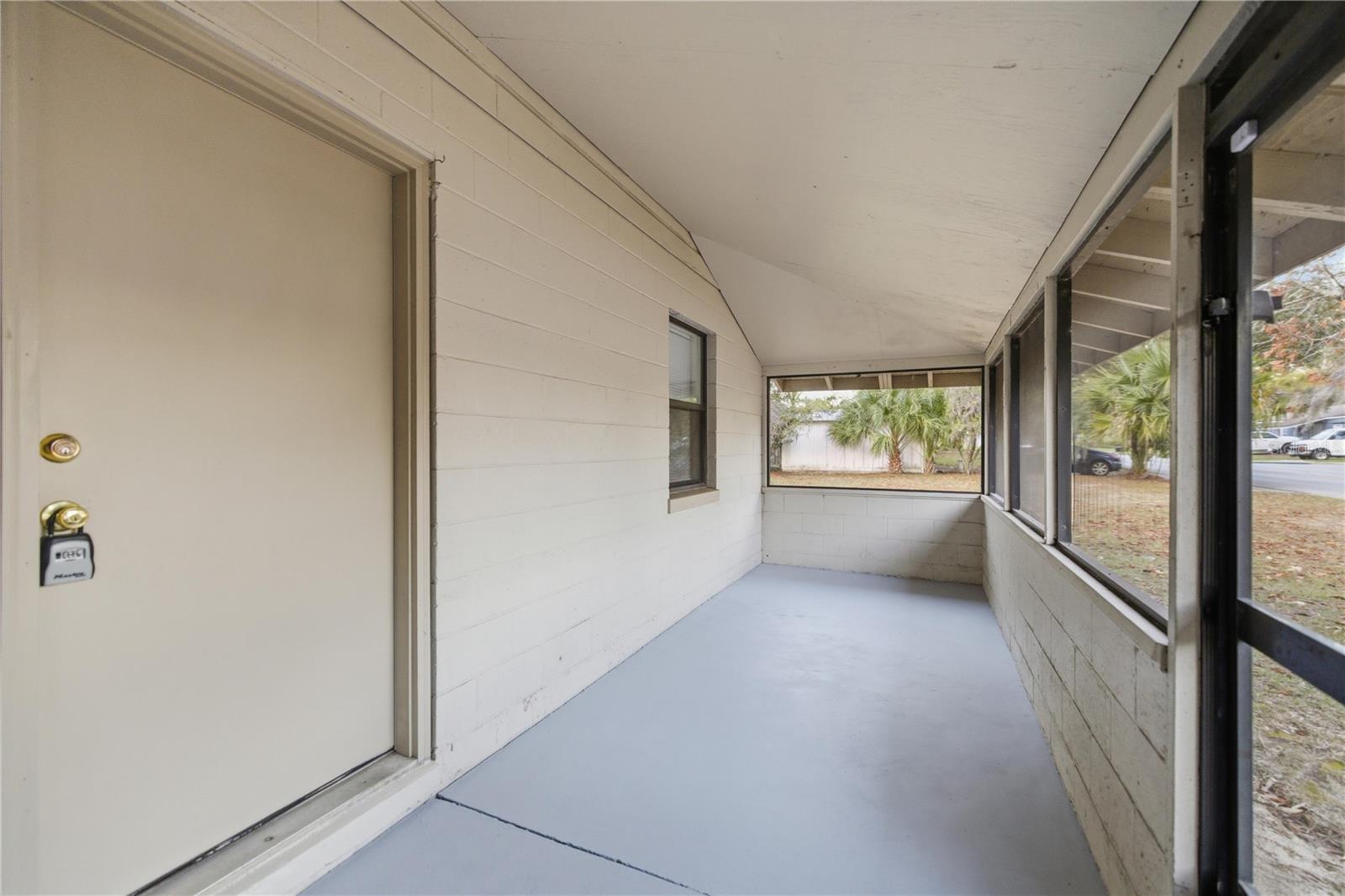 Image 5 of 21 For 2626 7th Street