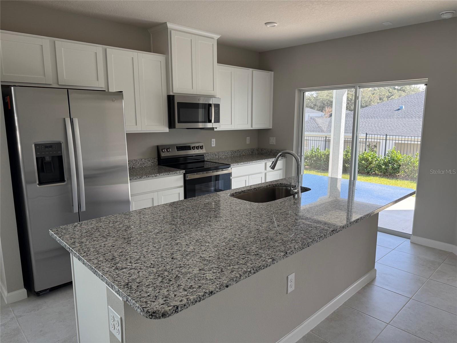 Image 6 of 15 For 1200 Port Blue Way