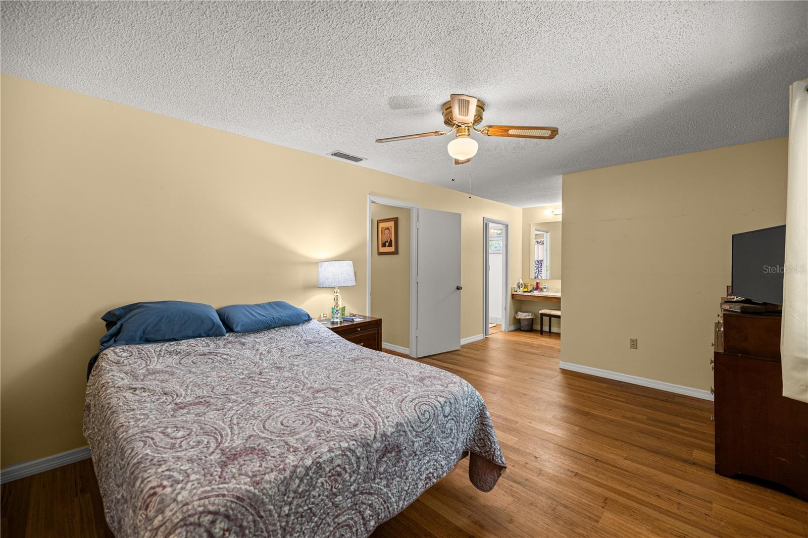 Image 15 of 30 For 9021 108th Place