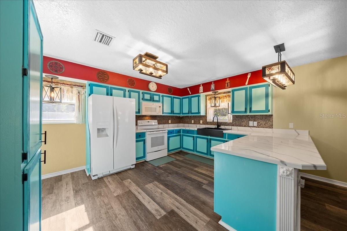 Image 9 of 39 For 12575 Foss Groves Path