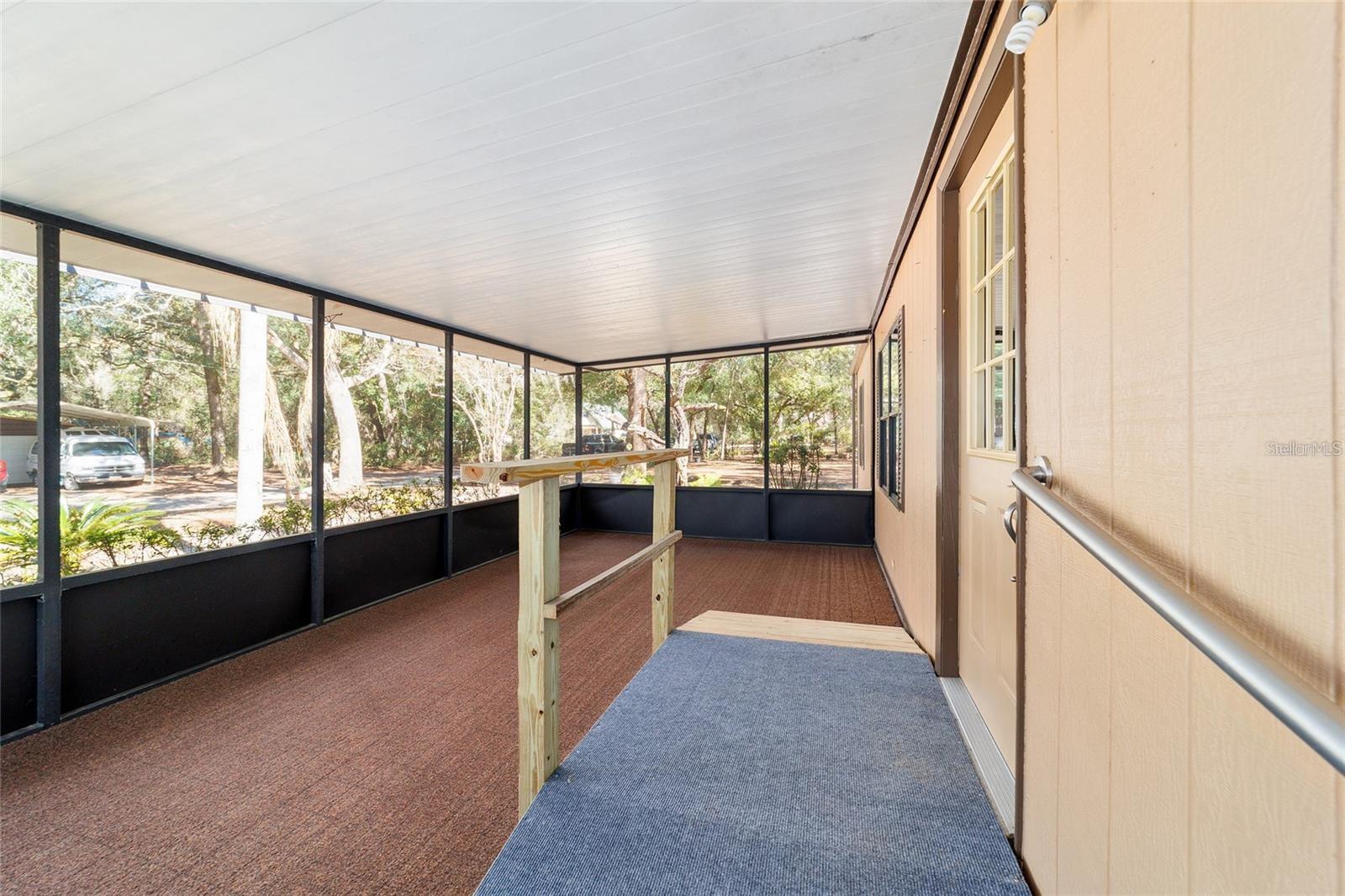 Image 16 of 76 For 13168 19th Lane