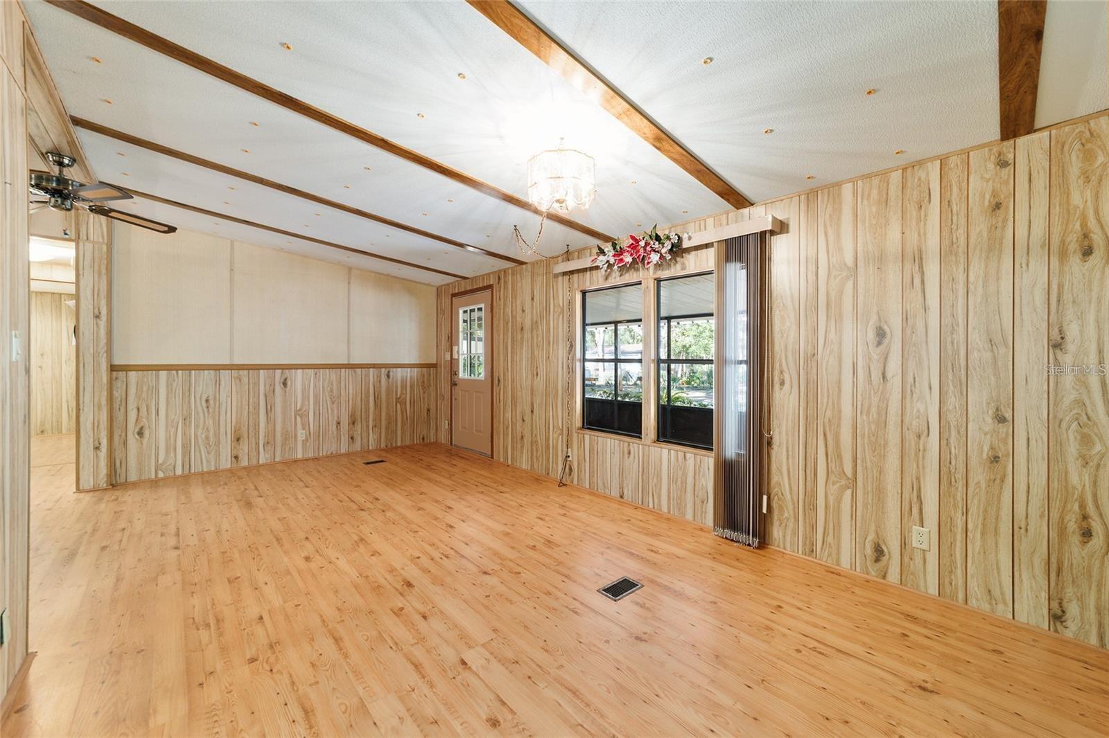 Image 24 of 76 For 13168 19th Lane