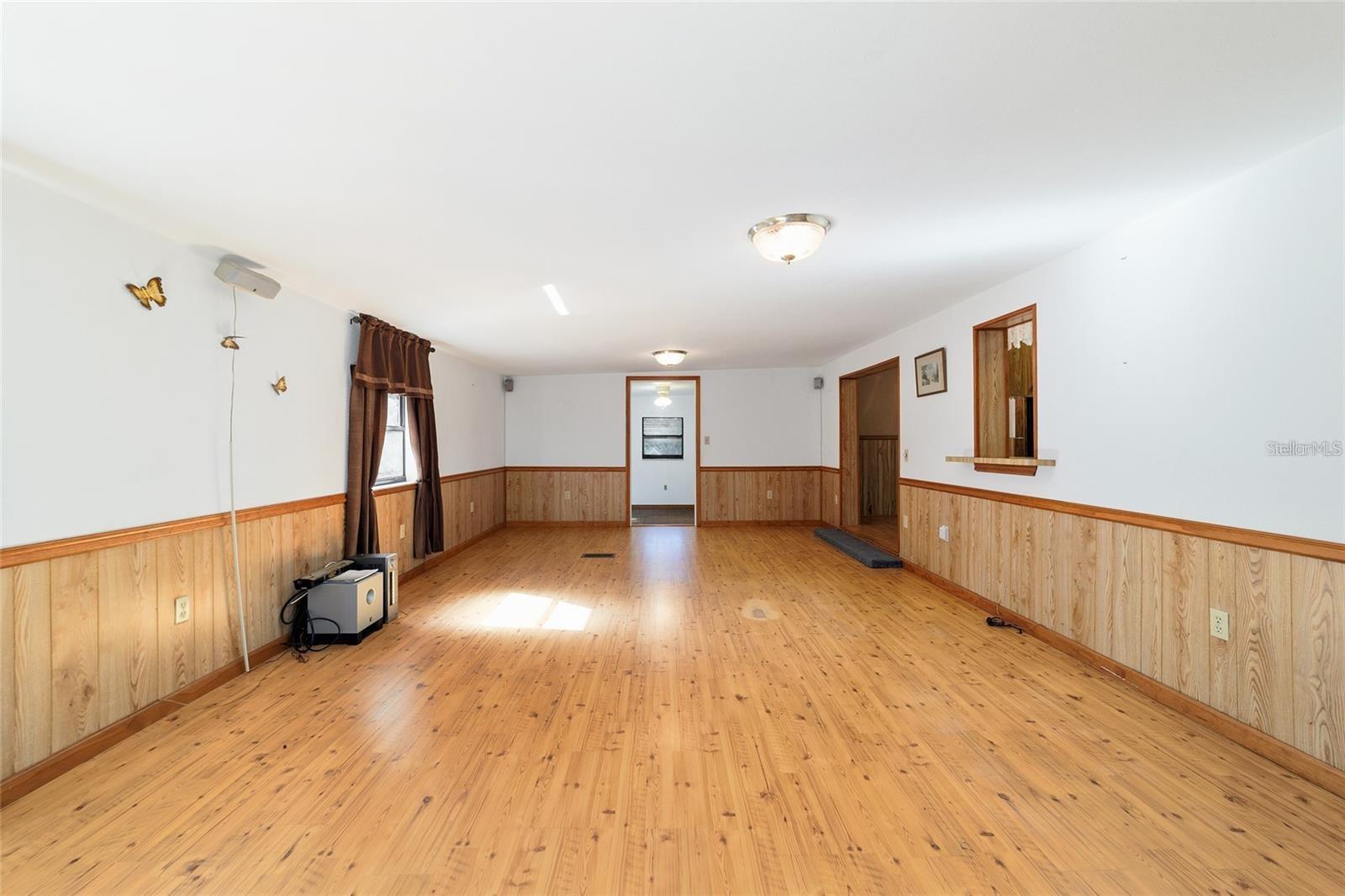 Image 43 of 76 For 13168 19th Lane