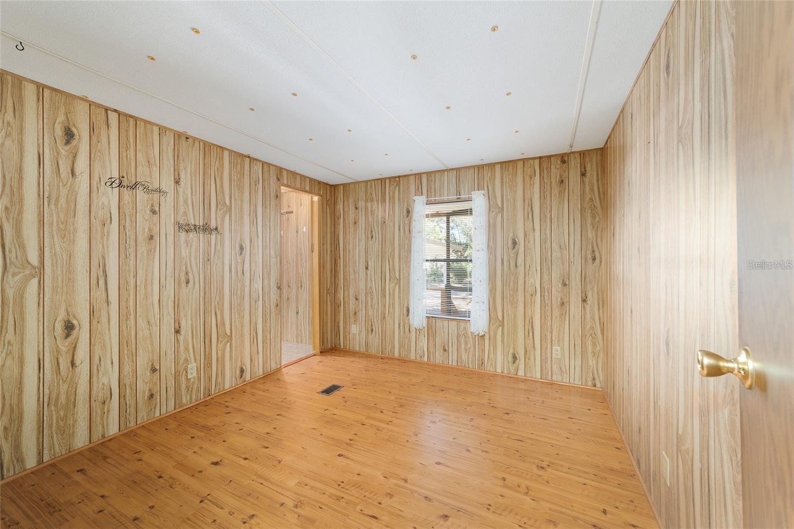 Image 49 of 76 For 13168 19th Lane