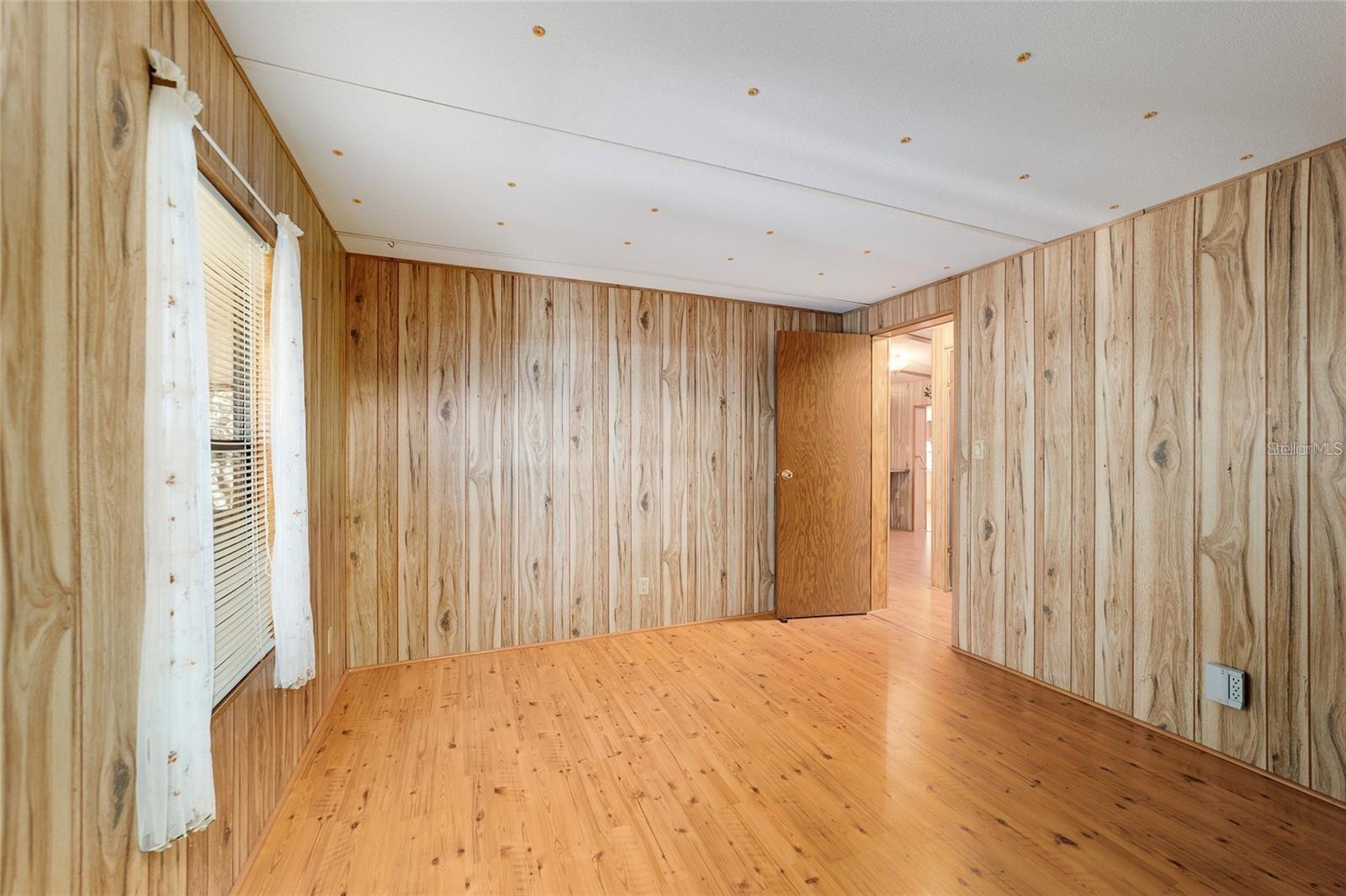 Image 50 of 76 For 13168 19th Lane