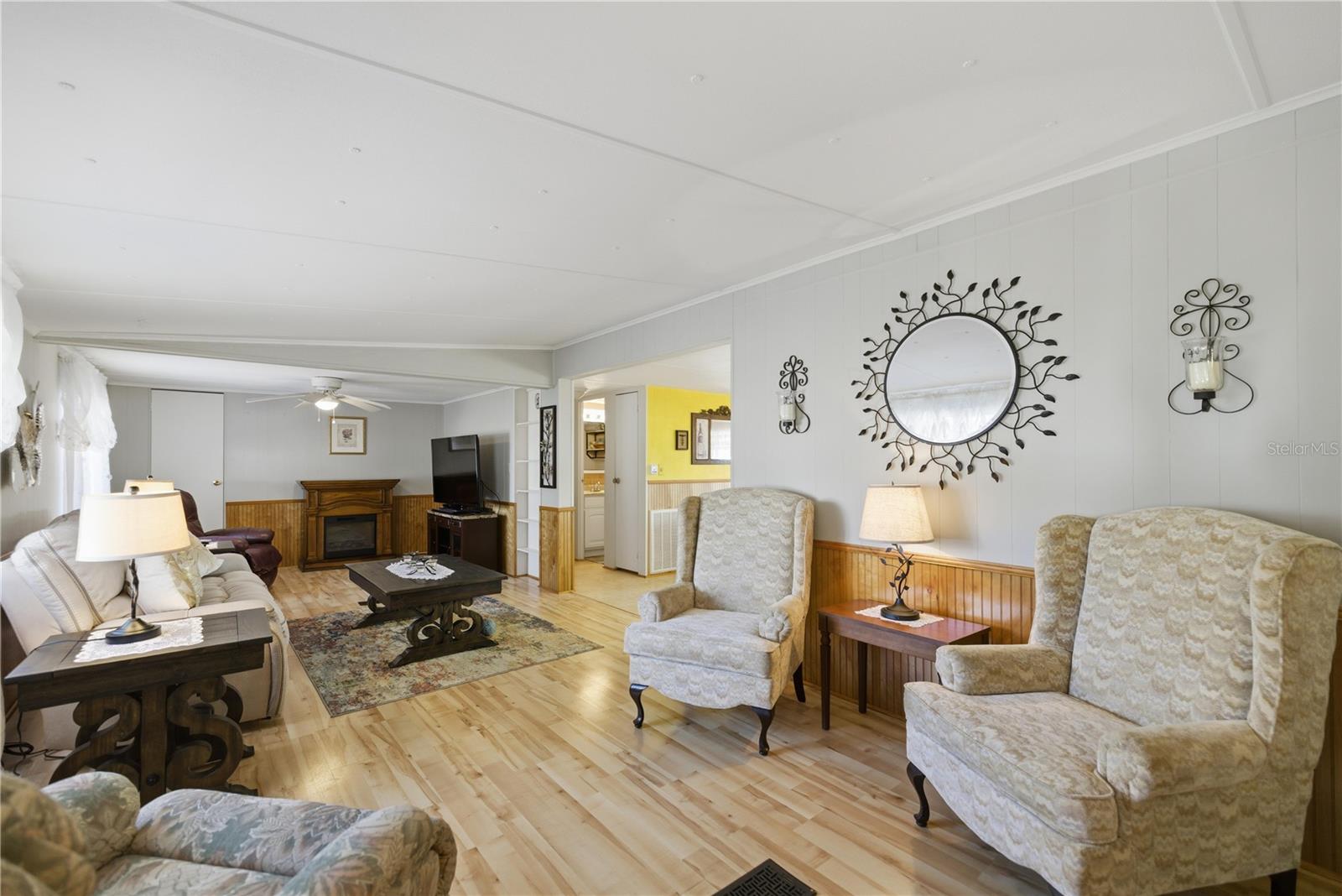 Image 10 of 33 For 9820 170th Lane