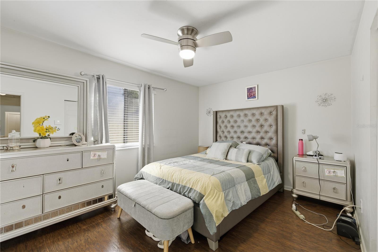 Image 14 of 26 For 1939 73rd Terrace