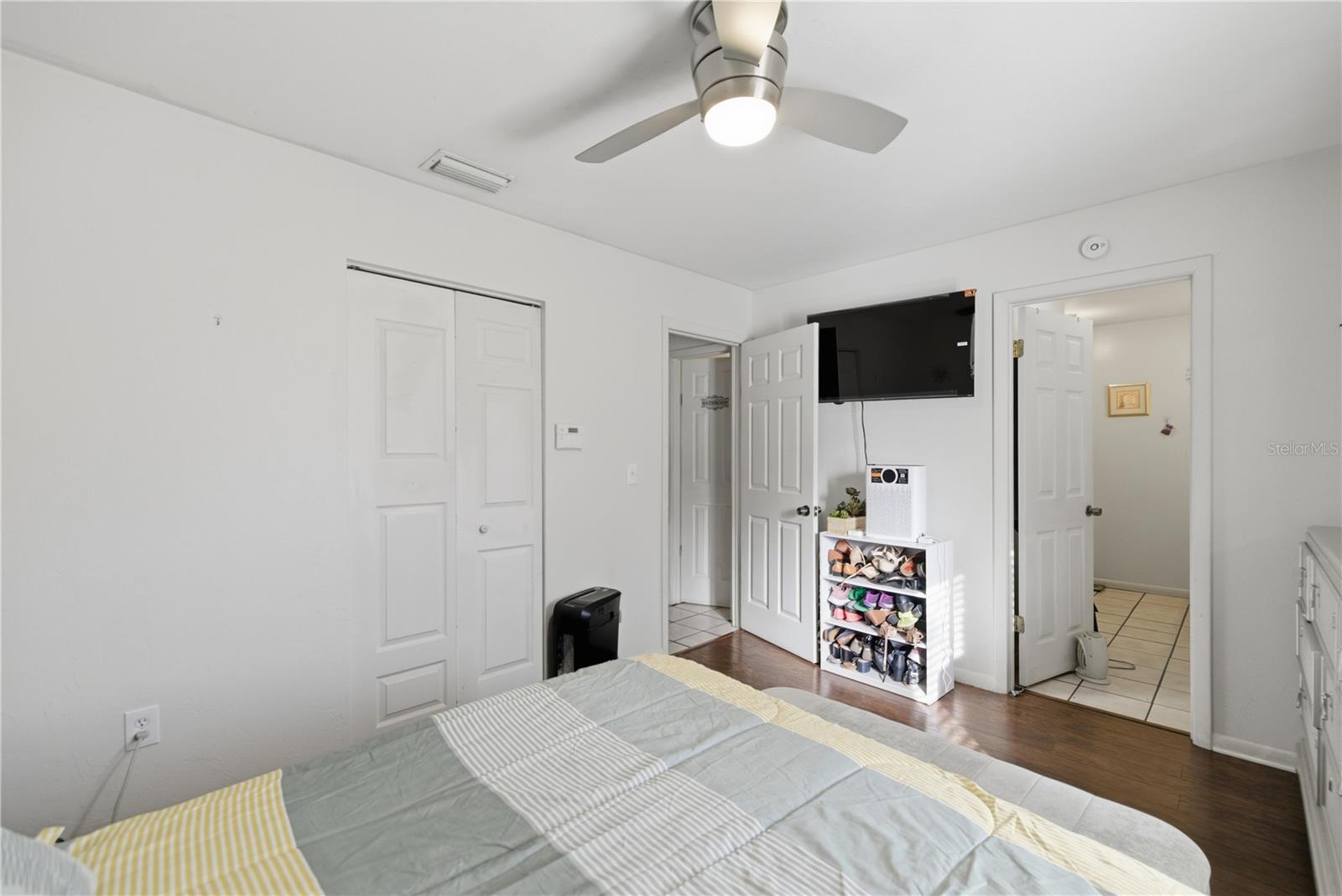 Image 16 of 26 For 1939 73rd Terrace