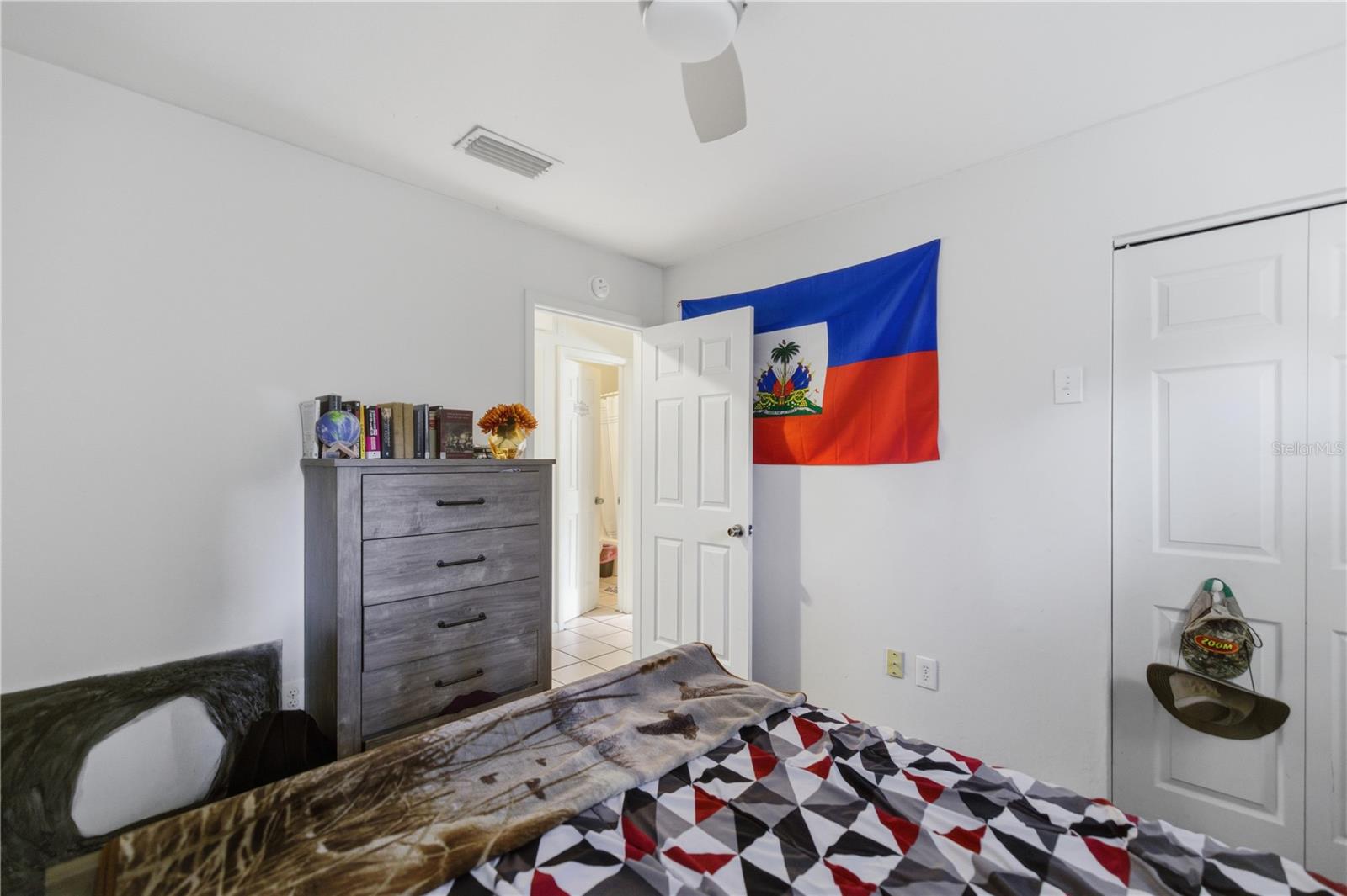 Image 20 of 26 For 1939 73rd Terrace