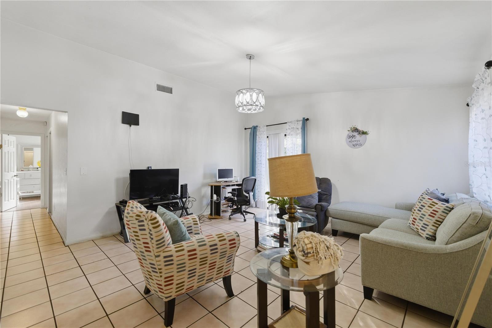 Image 9 of 26 For 1939 73rd Terrace