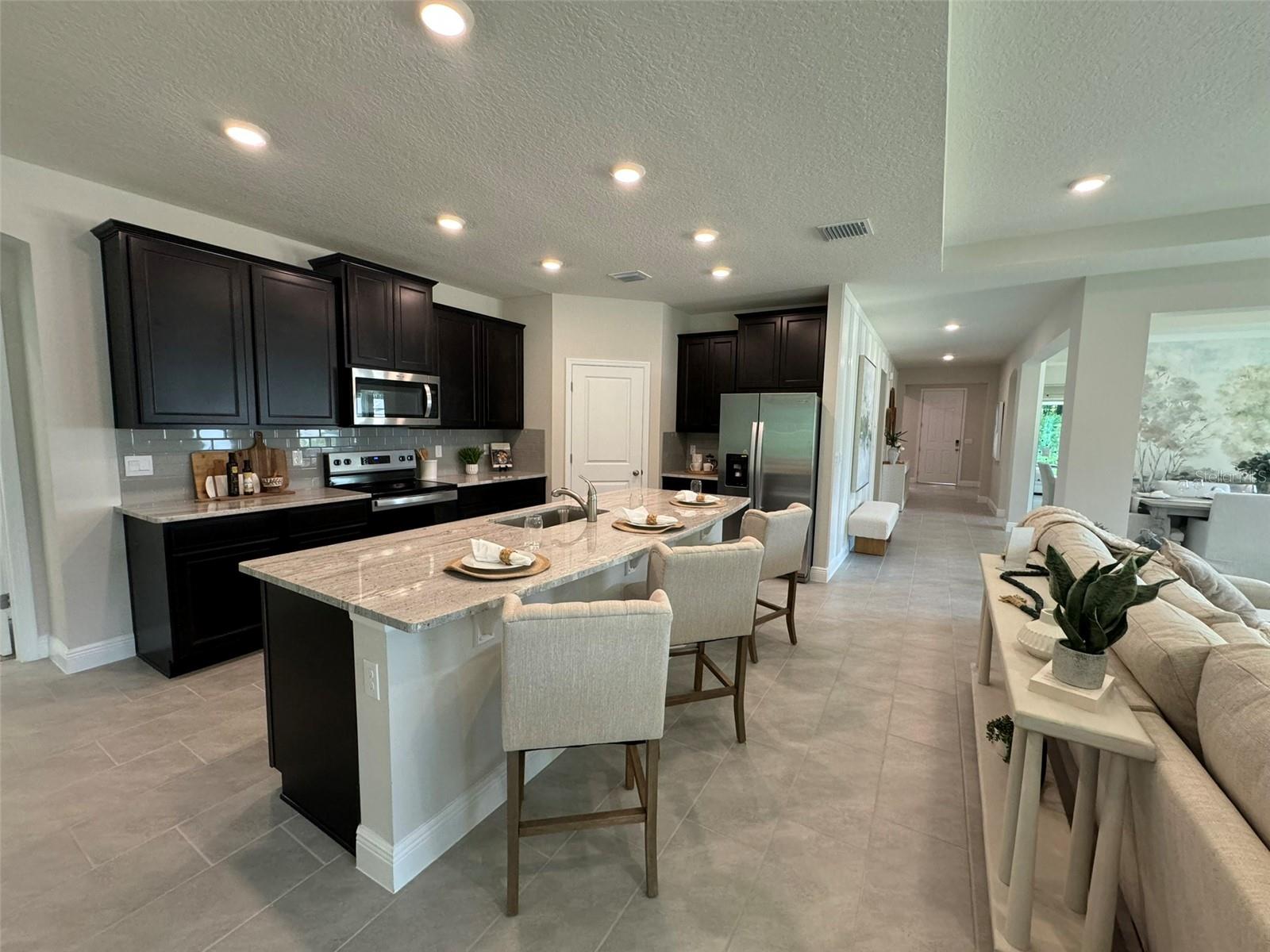 Image 7 of 24 For 6045 46th Drive