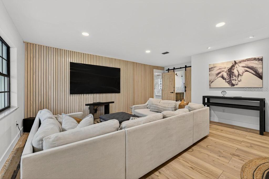 Image 14 of 98 For 8583 130th Street