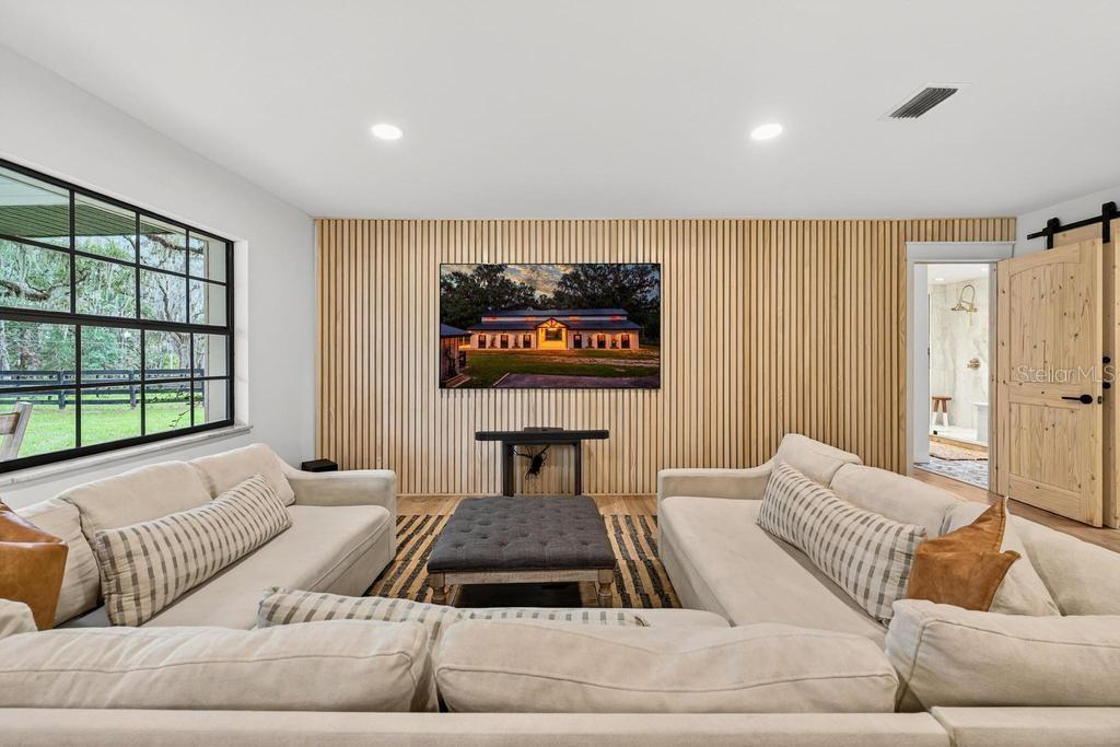 Image 15 of 98 For 8583 130th Street