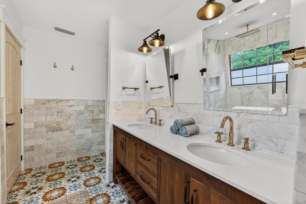 Image 45 of 98 For 8583 130th Street