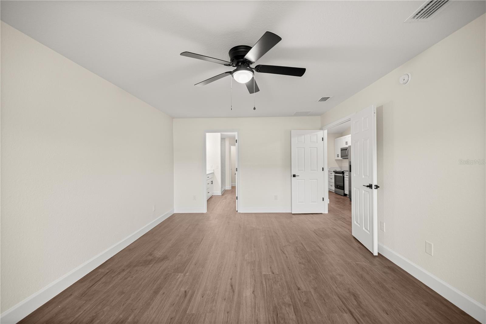 Image 18 of 32 For 8931 156th Street